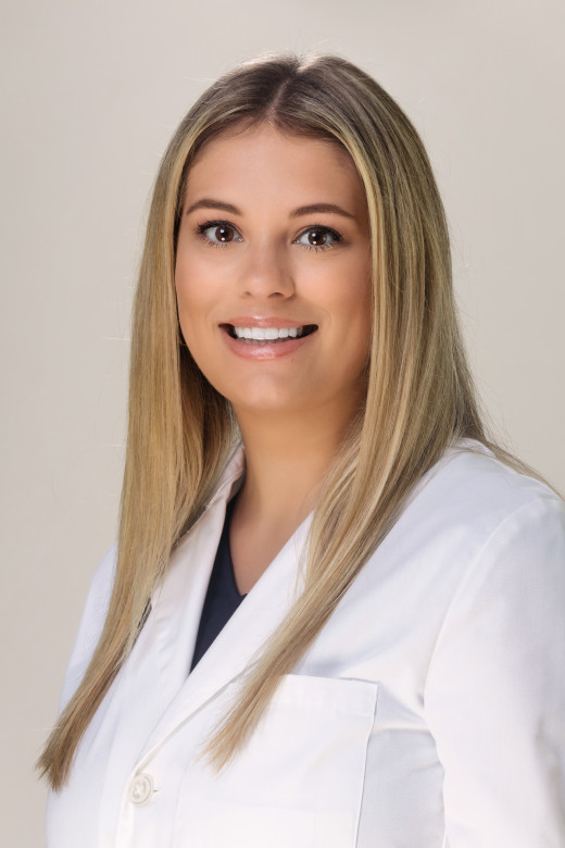 Farrah Moore, NP